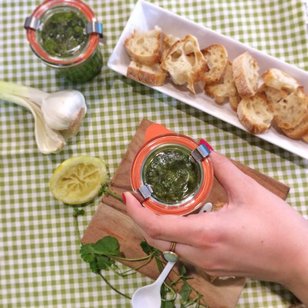 Rucola-Salbei-Pesto mit Apfel » Caros Küche