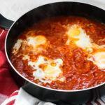 Shakshuka – Orientalischer Eintopf Mit Pochiertem Ei » Caros Küche