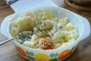 Kartoffel-Schichtkäse-Füllung für polnische Piroggen