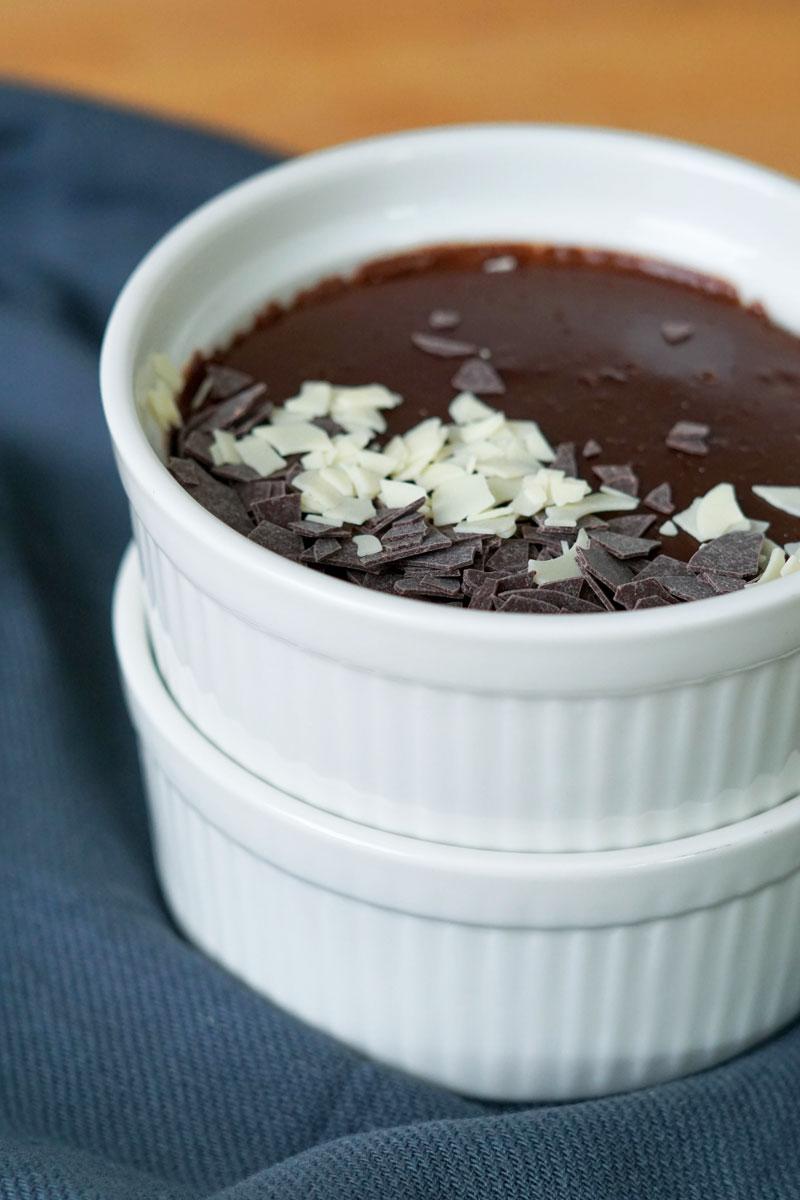 Pudding selber kochen » veganer Schokopudding mit Zartbitterschokolade
