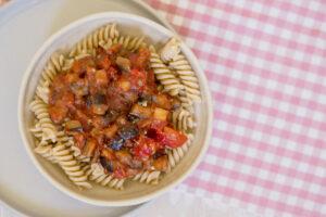 Pasta alla Norma: Nudeln mit Auberginen & Tomaten