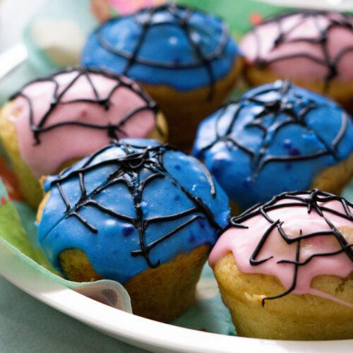 Spiderman Muffins für Kindergeburtstag