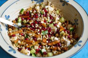 Orientalischer Salat mit Kichererbsen